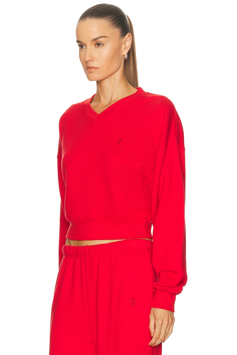 Éterne Cropped V-neck Sweatshirt In Red