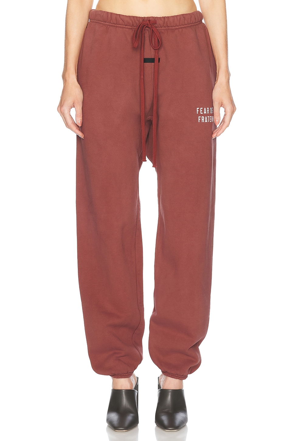 Heavy Fleece Sweatpant in Red