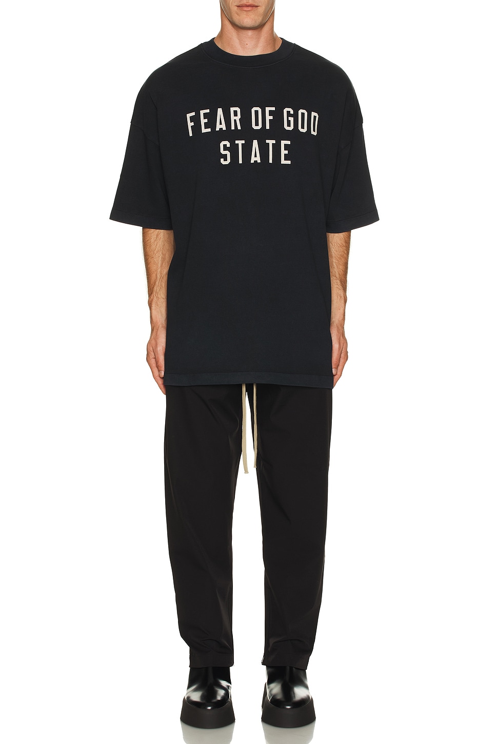 Fear of God ESSENTIALS Heavy Crewneck Tee in Black | FWRD
