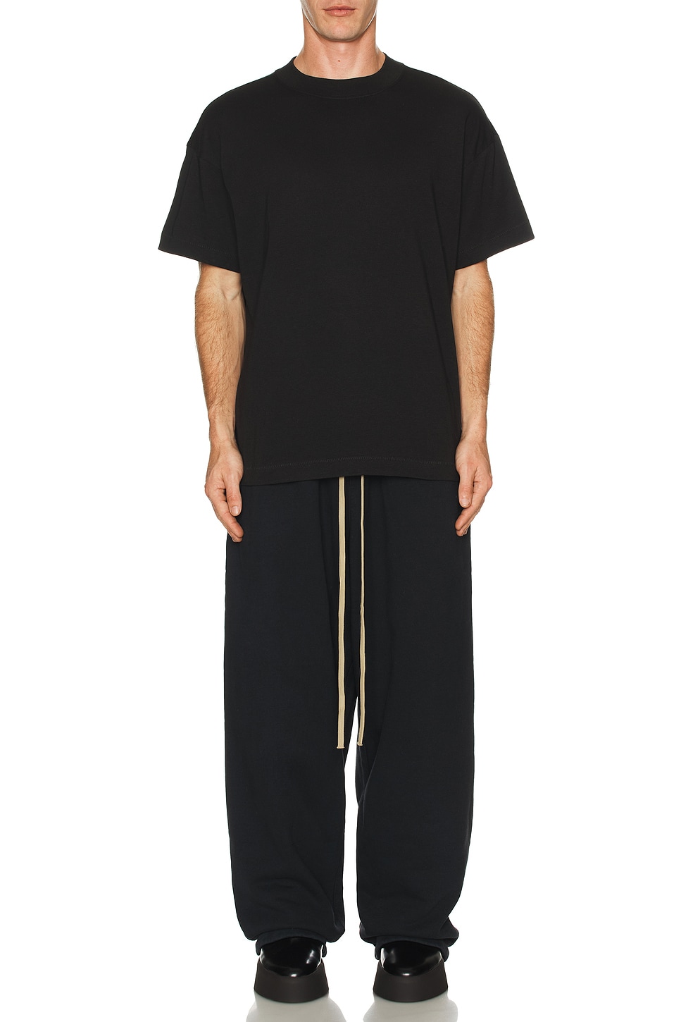 Image 1 of Fear of God ESSENTIALS 3 Pack Essential Tee in Black