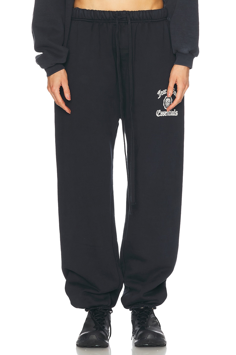 Fleece Jogger in Black