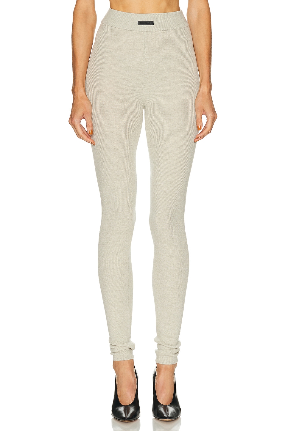 Essentials Soft Rib Legging In Gray