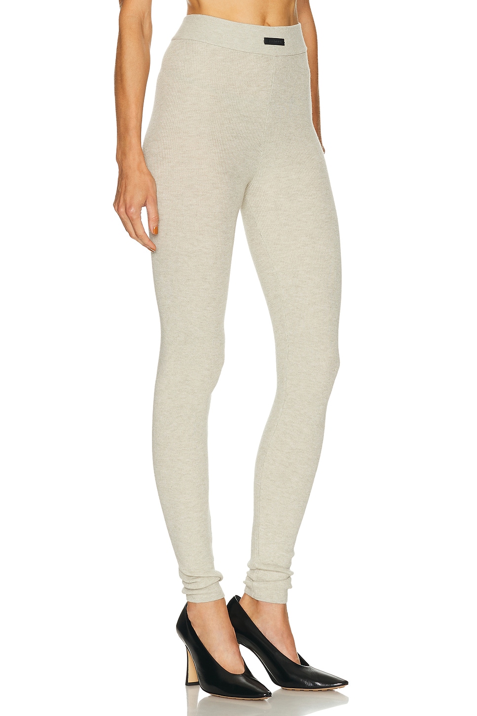 Essentials Soft Rib Legging In Gray