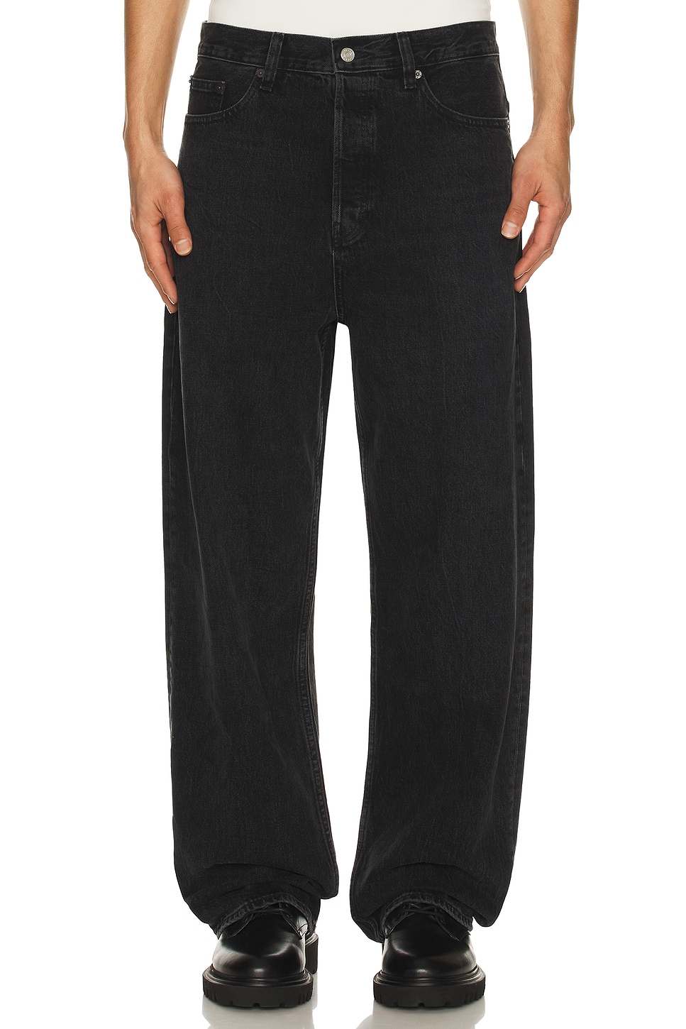 Image 1 of FRAME Baggy Jean in Unknown