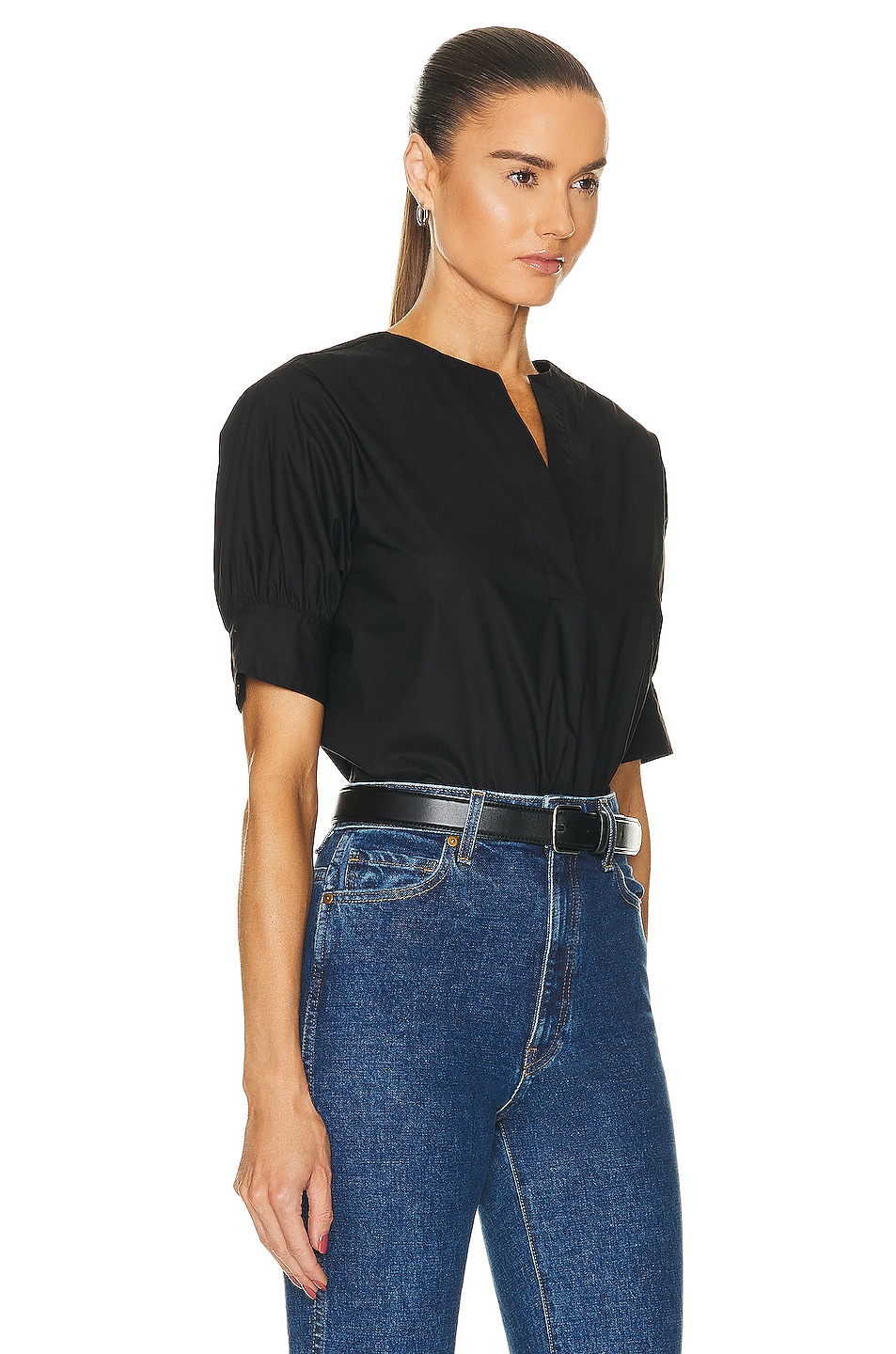 FRAME V Neck Popover Top in Noir | FWRD