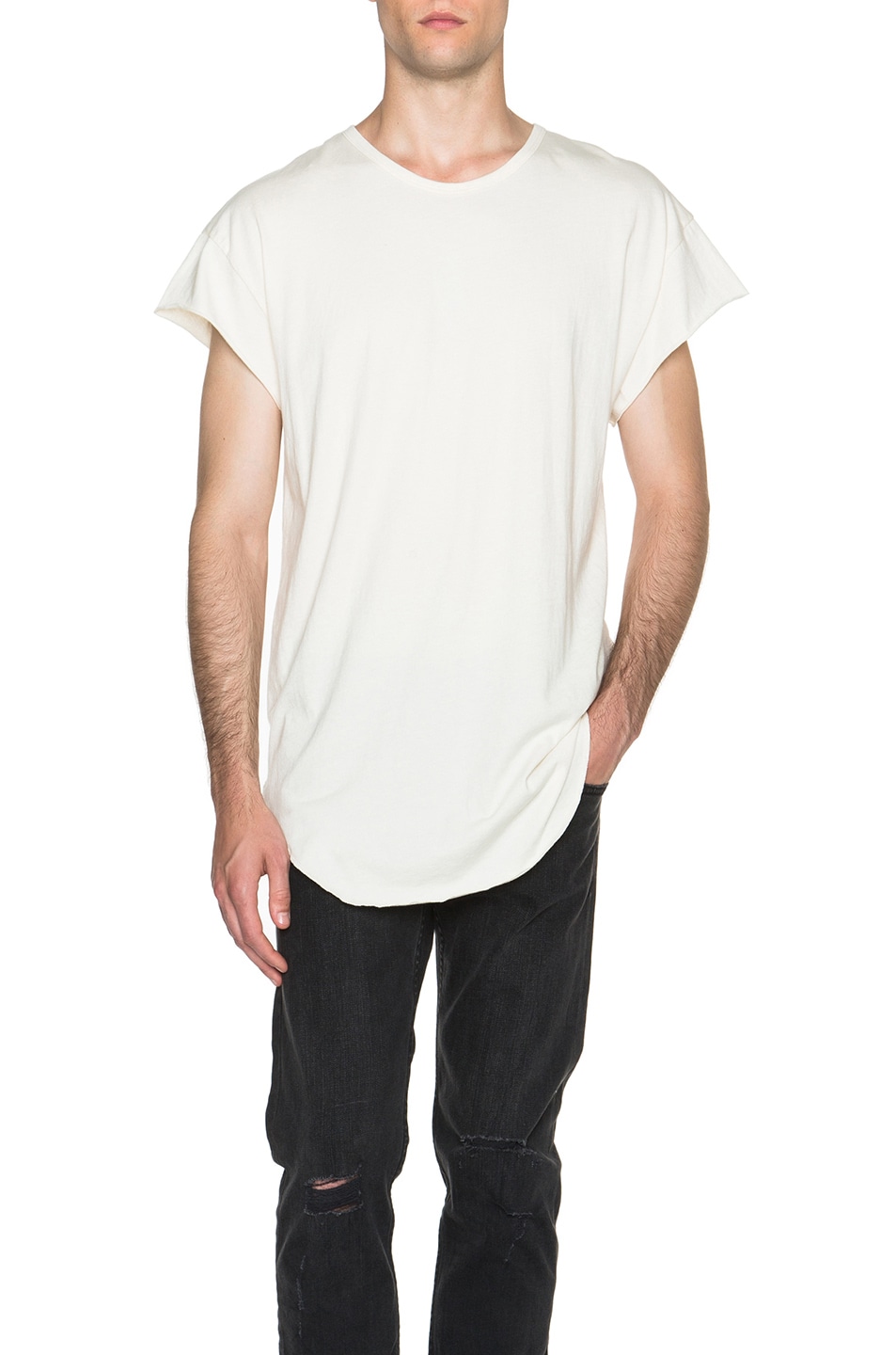 Fear of God Essential Muscle Tee in Cream FWRD