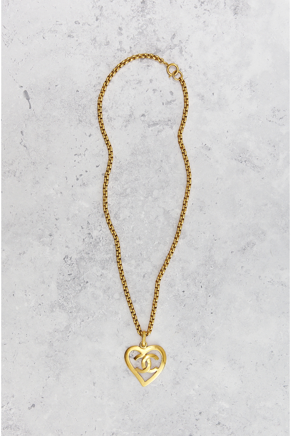 FWRD Renew Chanel 1995 CC Heart Necklace in Gold | FWRD