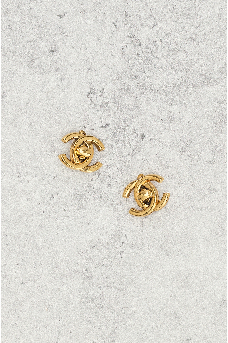 Pre-owned Chanel Turnlock Earrings In Gold