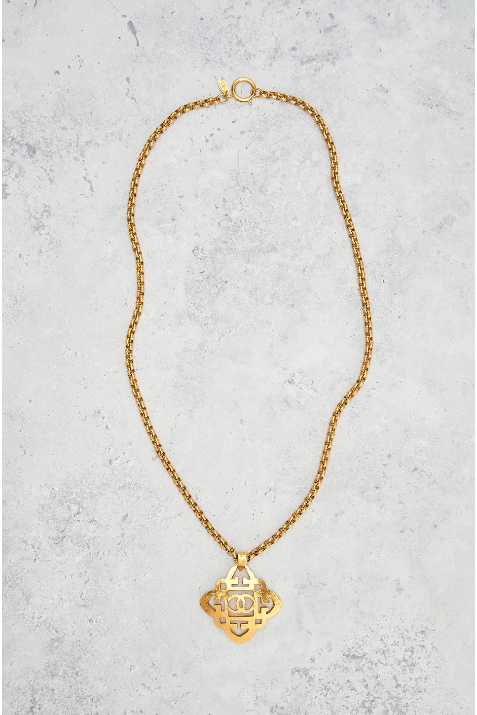 Pre-owned Chanel Coco Mark Necklace In Gold