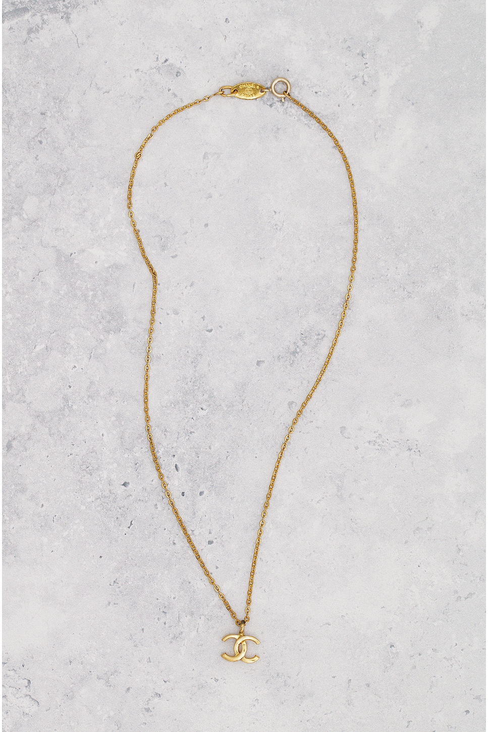 Pre-owned Chanel Coco Mark Pendant Necklace In Gold