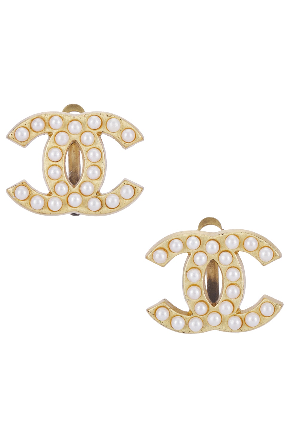 CC Pearl Turnlock Clip-On Earrings in Metallic Gold