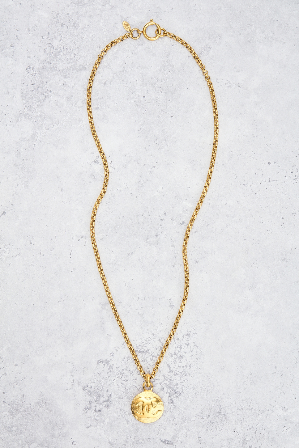 Pre-owned Chanel Coco Mark Necklace In Gold