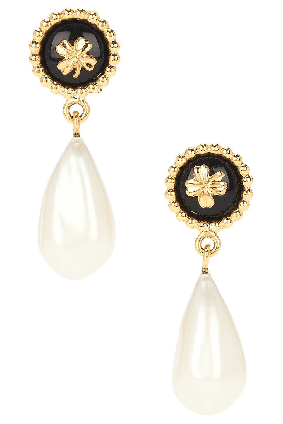 Pre-owned Chanel Coco Mark Pearl Clover Earrings In Gold
