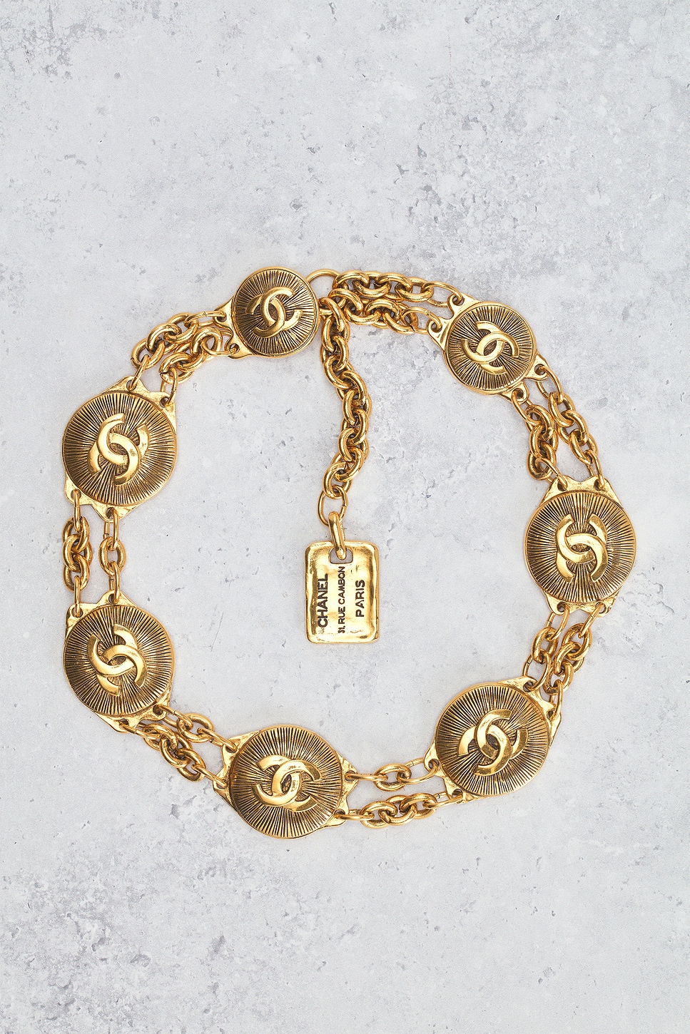 Pre-owned Chanel Sunburst Necklace In Gold