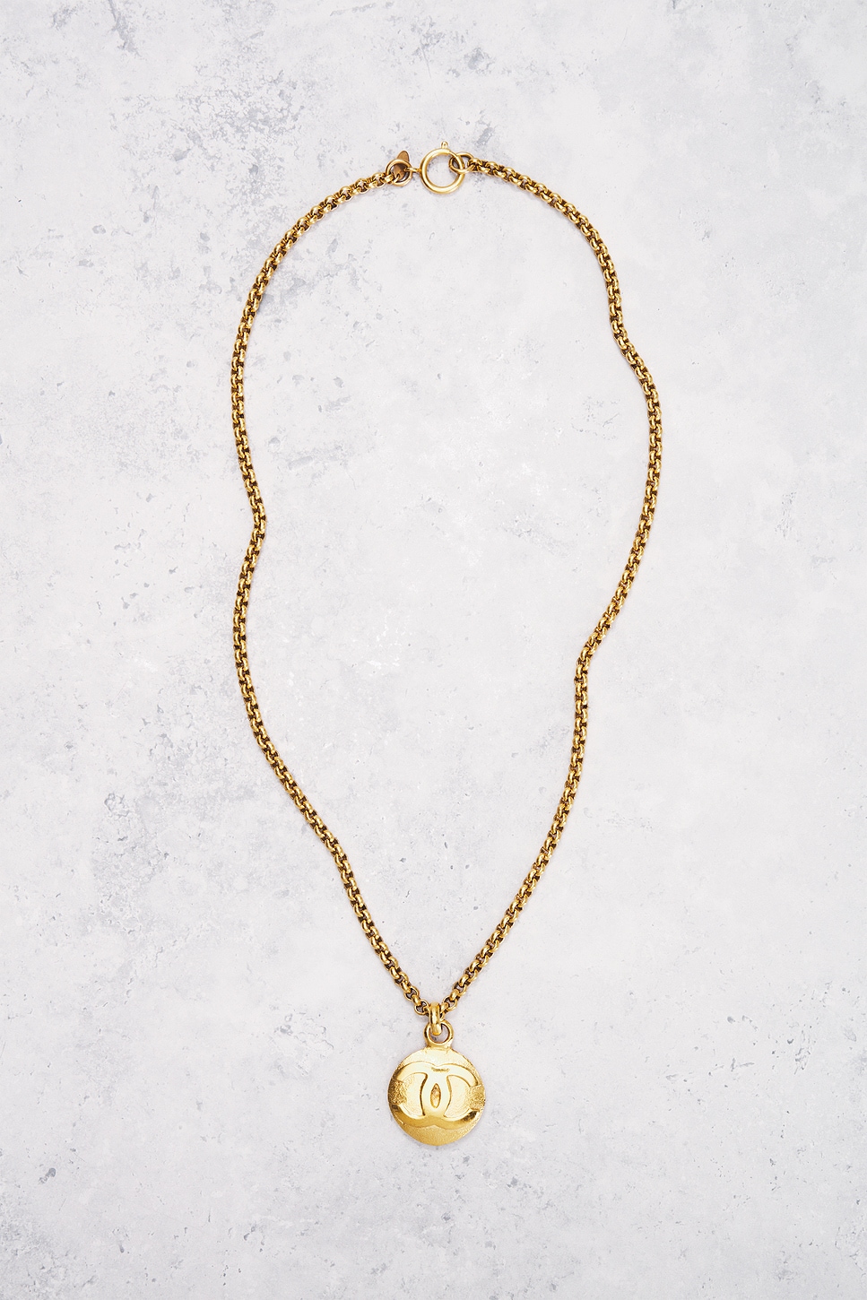 Pre-owned Chanel Coco Mark Necklace In Gold