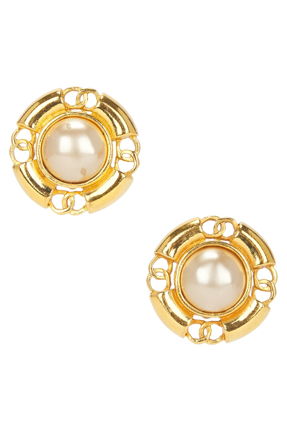 Pre-owned Chanel 1993 Cc Pearl Clip-on Earrings In Gold
