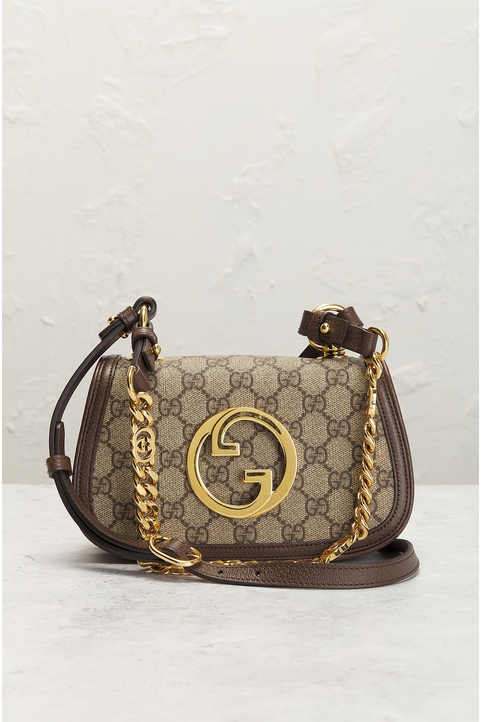Pre-owned Gucci Gg Supreme Blondie Shoulder Bag In Beige