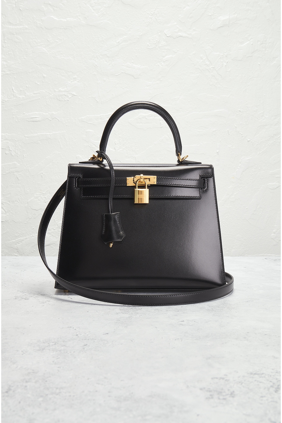 Pre-owned Hermes B Stamp Kelly 25 Handbag In Black