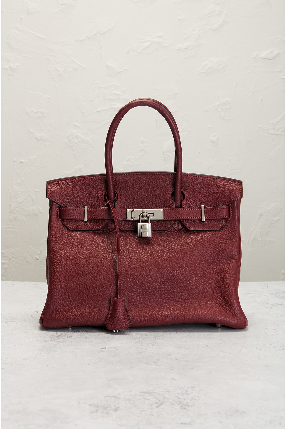 Pre-owned Hermes Taurillon Birkin 30 Handbag In Rouge