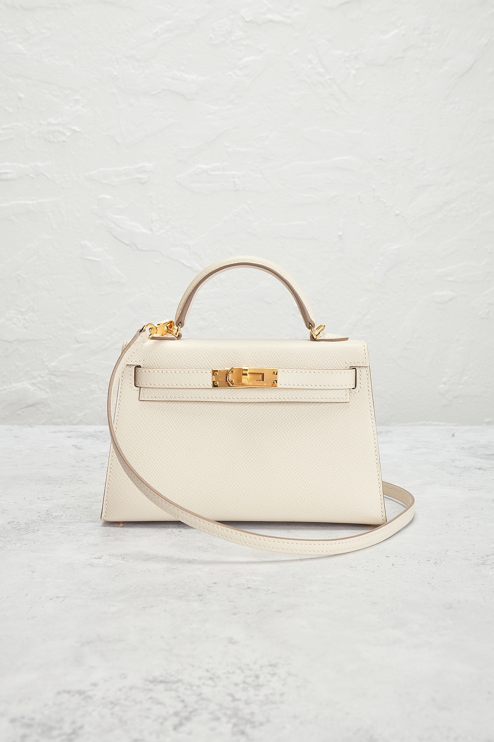 Pre-owned Hermes Kelly 20 Handbag In Craie