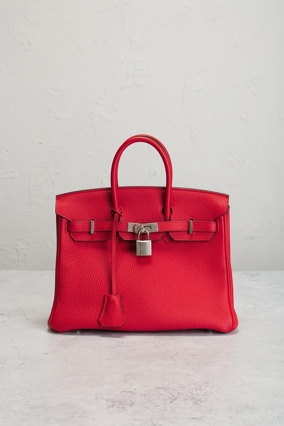 Pre-owned Hermes Togo Birkin 25 Handbag In Red