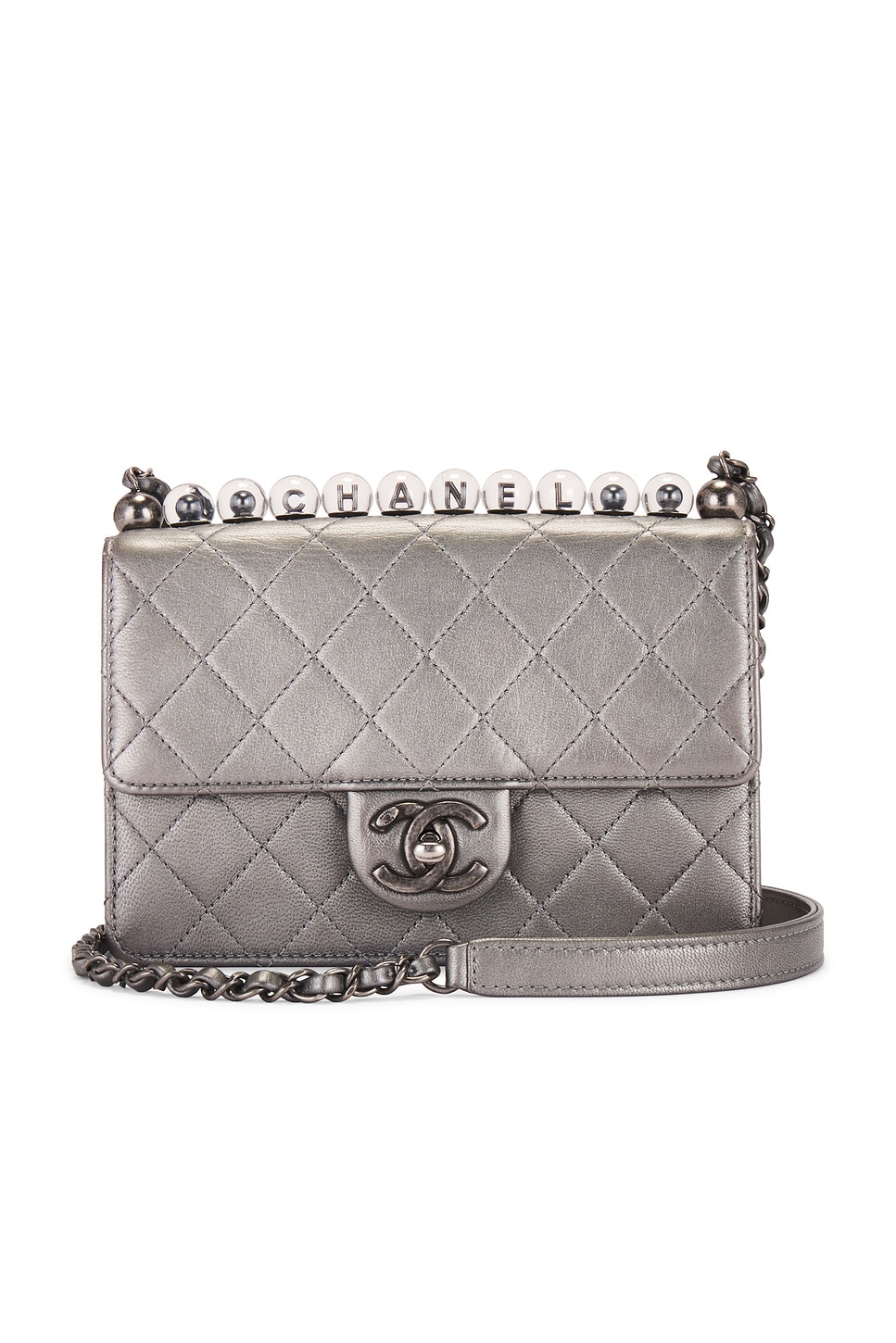 Lambskin Chic Pearls Flap Bag in Metallic Silver
