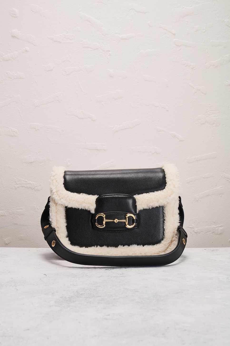 Pre-owned Gucci Shearling Horsebit 1955 Shoulder Bag In Black
