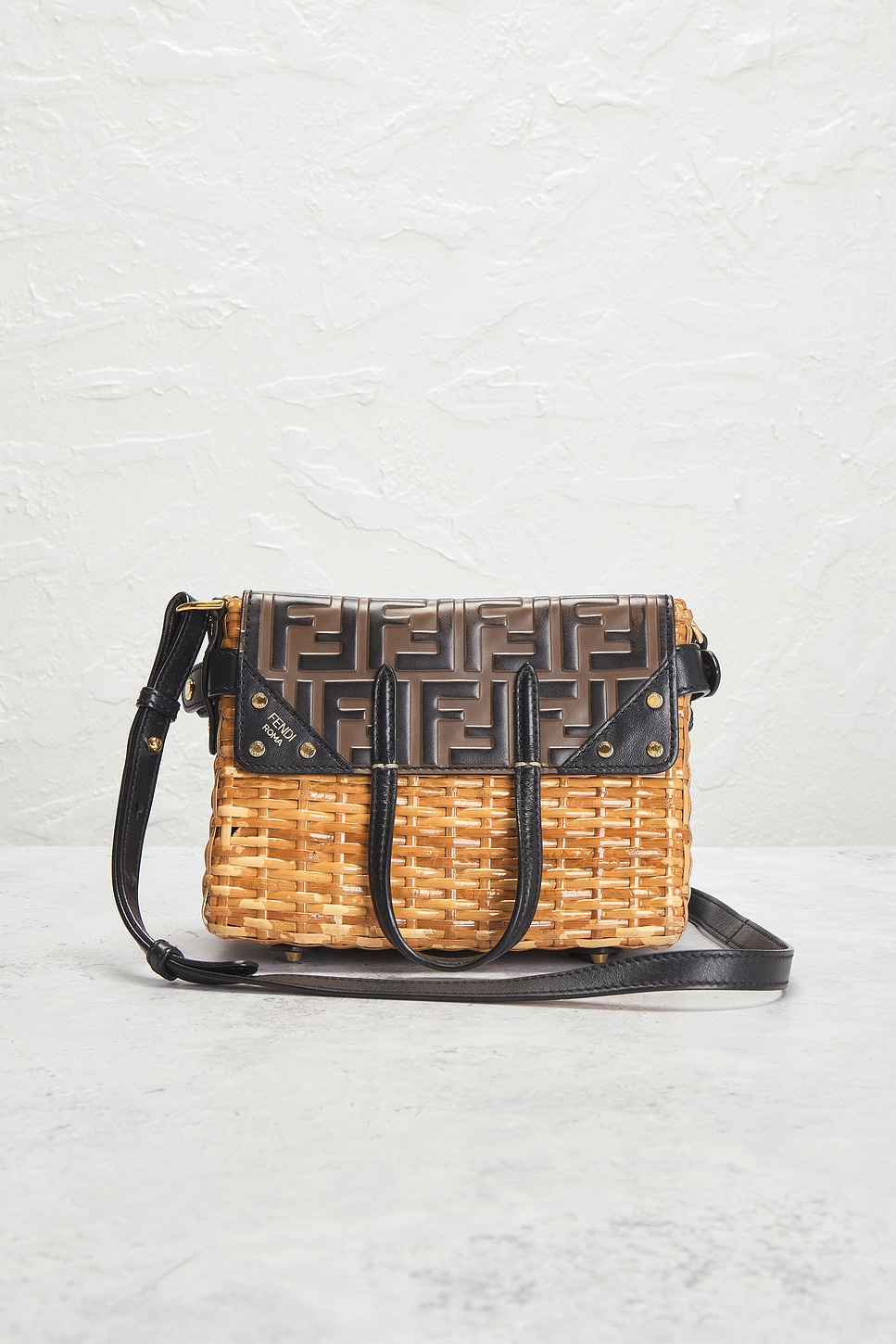 Pre-owned Fendi Wicker Ff Mini Flip Shoulder Bag