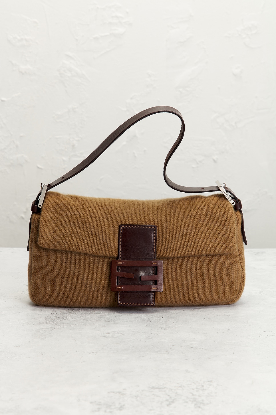 Pre-owned Fendi Knit Baguette Shoulder Bag
