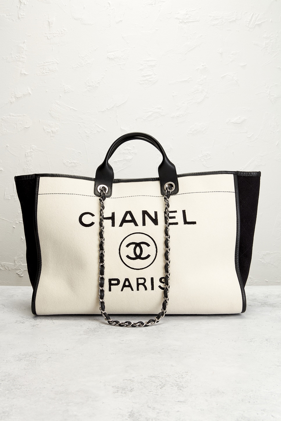 Pre-owned Chanel Deauville Gm Tote Bag