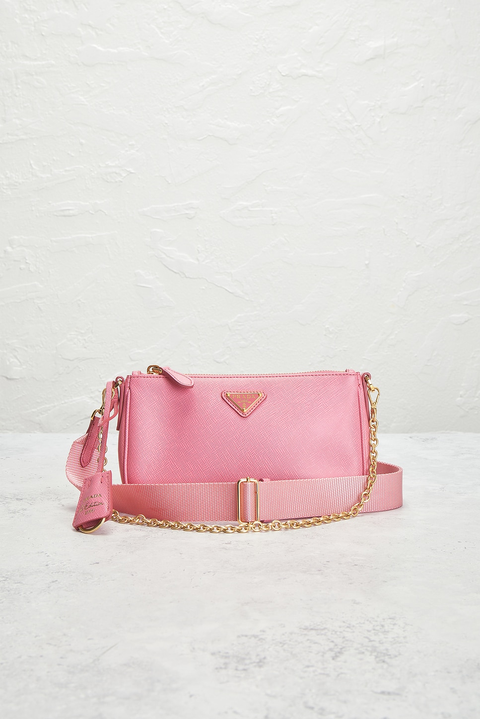 Pre-owned Prada Saffiano Re-edition 2000 Shoulder Bag In Pink