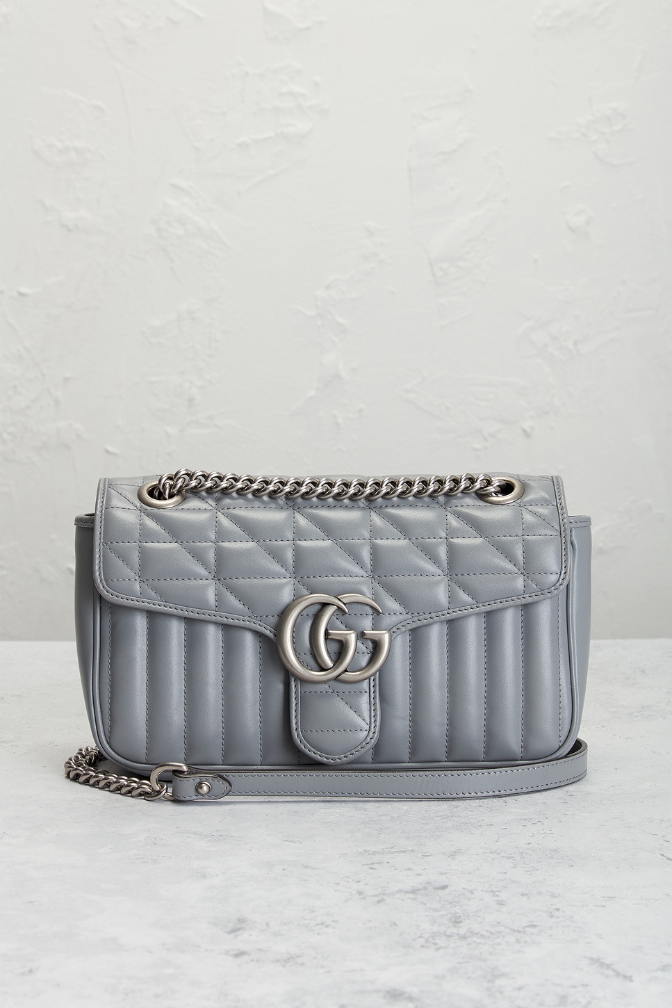 Pre-owned Gucci Gg Marmont Shoulder Bag In Gray