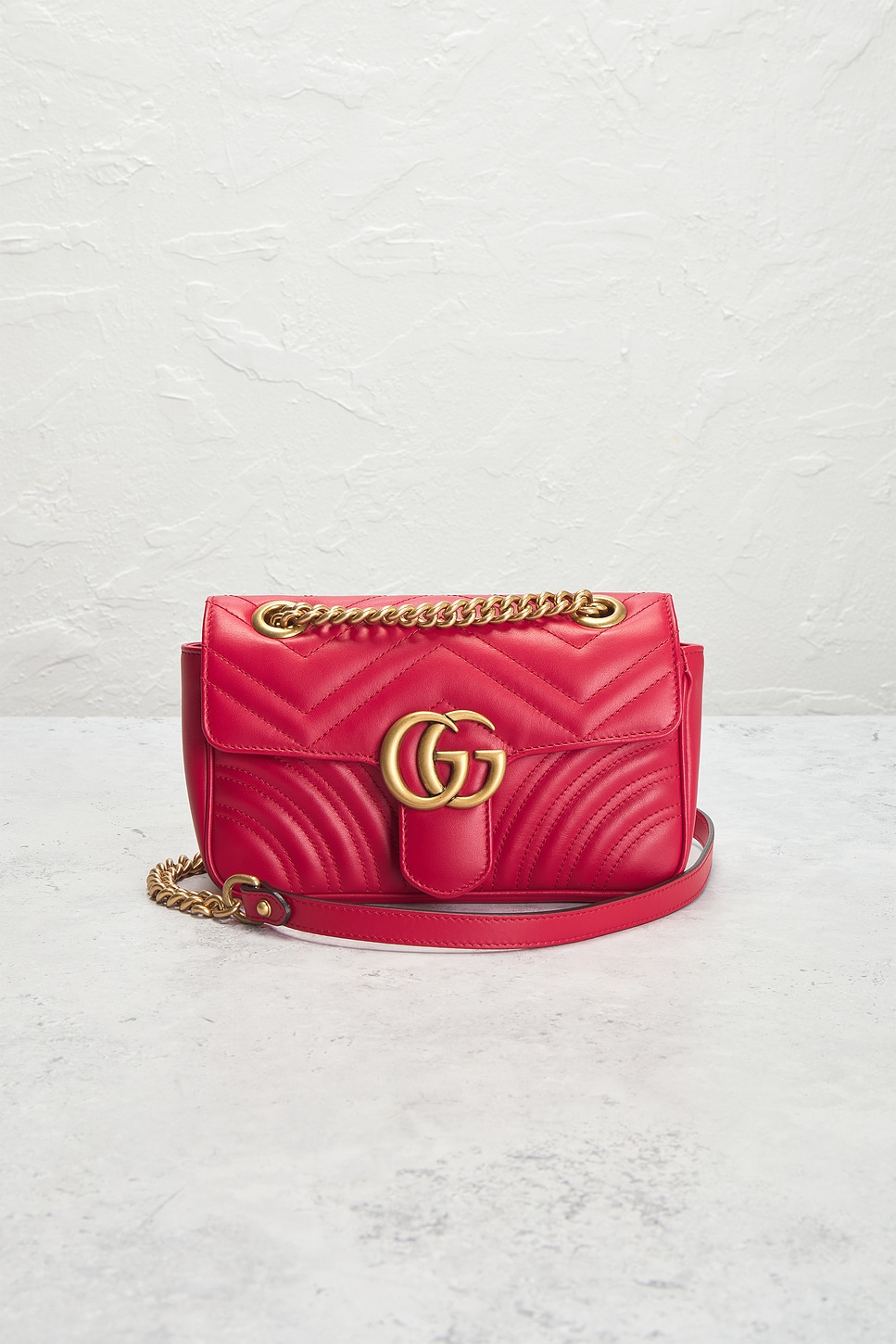 Pre-owned Gucci Mini Gg Marmont Shoulder Bag In Red