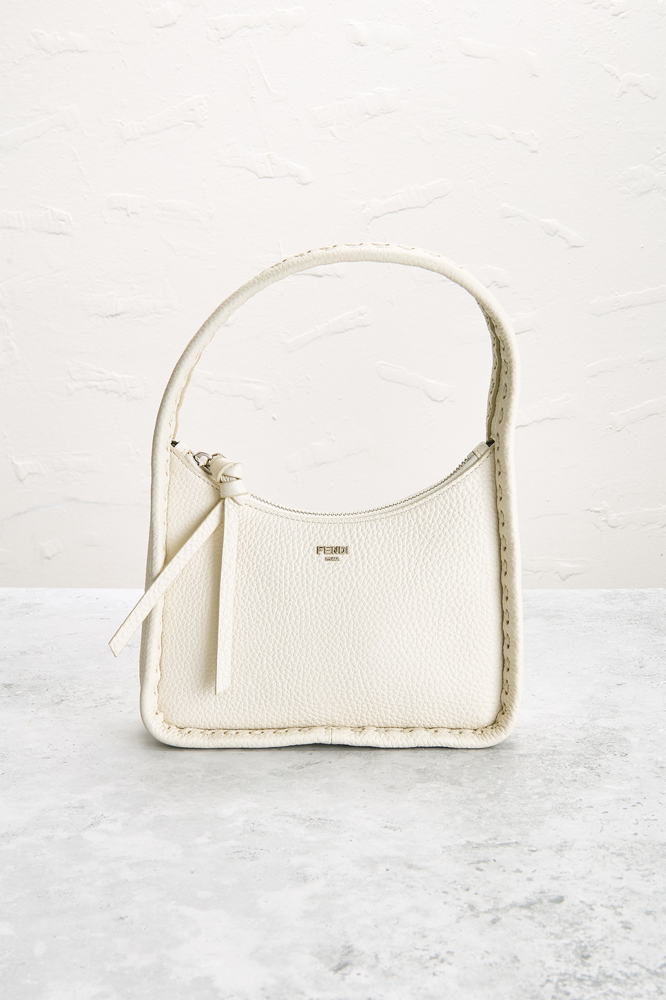 FENDI Pre-owned Selleria Fendescence Shoulder Bag In White