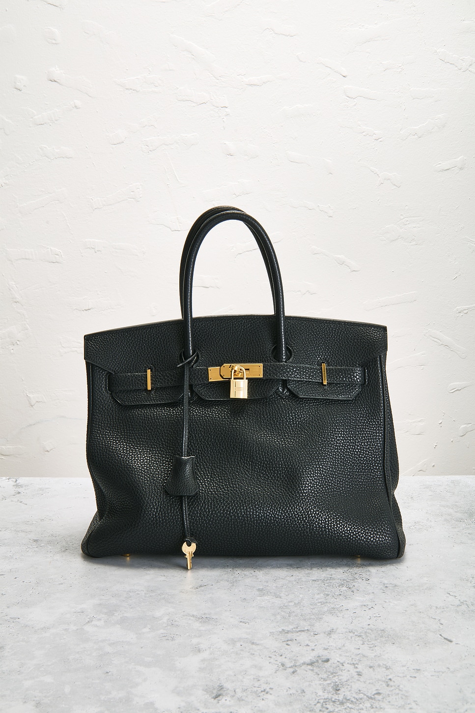 Pre-owned Hermes Clemence Birkin 35 Retourne Handbag In Black