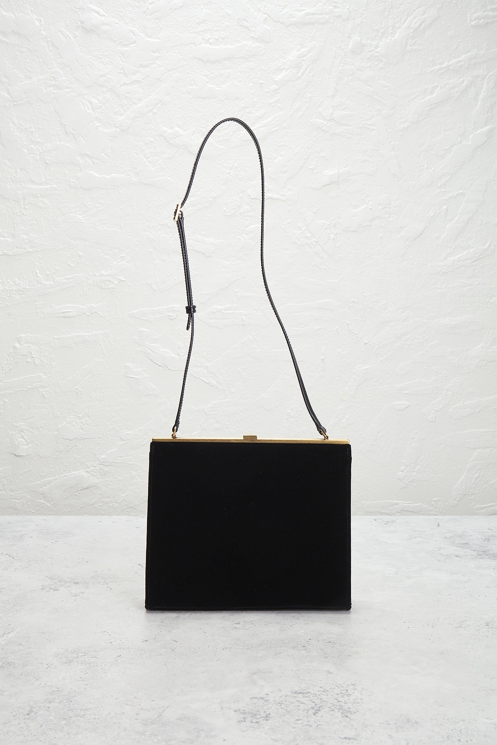 Pre-owned Saint Laurent Small Gaia Shoulder Bag In Black