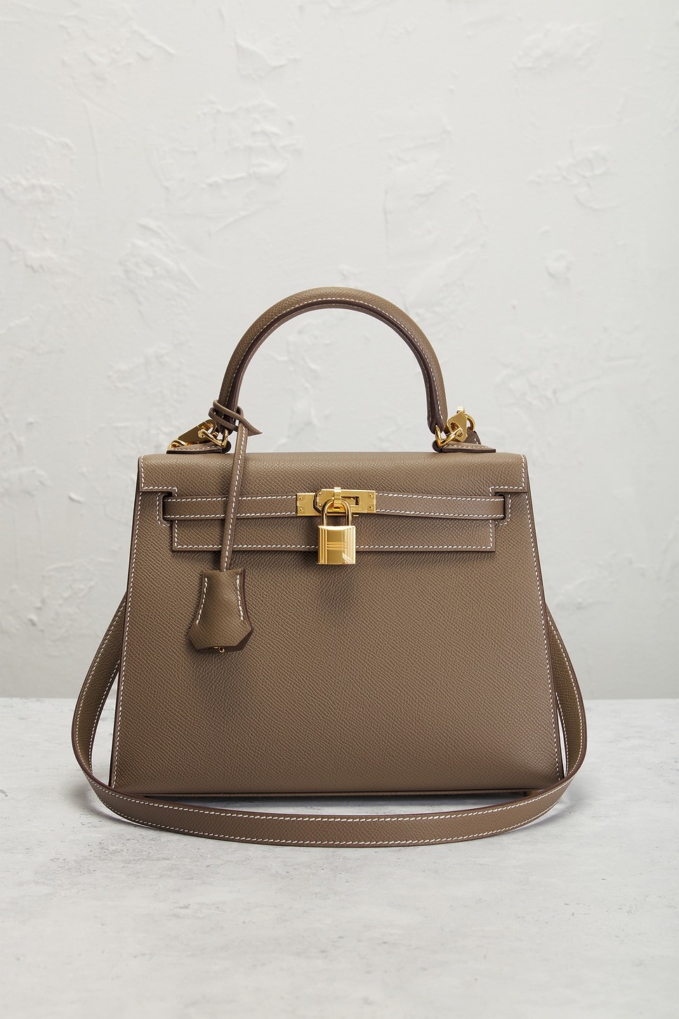 Pre-owned Hermes Epsom Kelly 25 Handbag In Brown