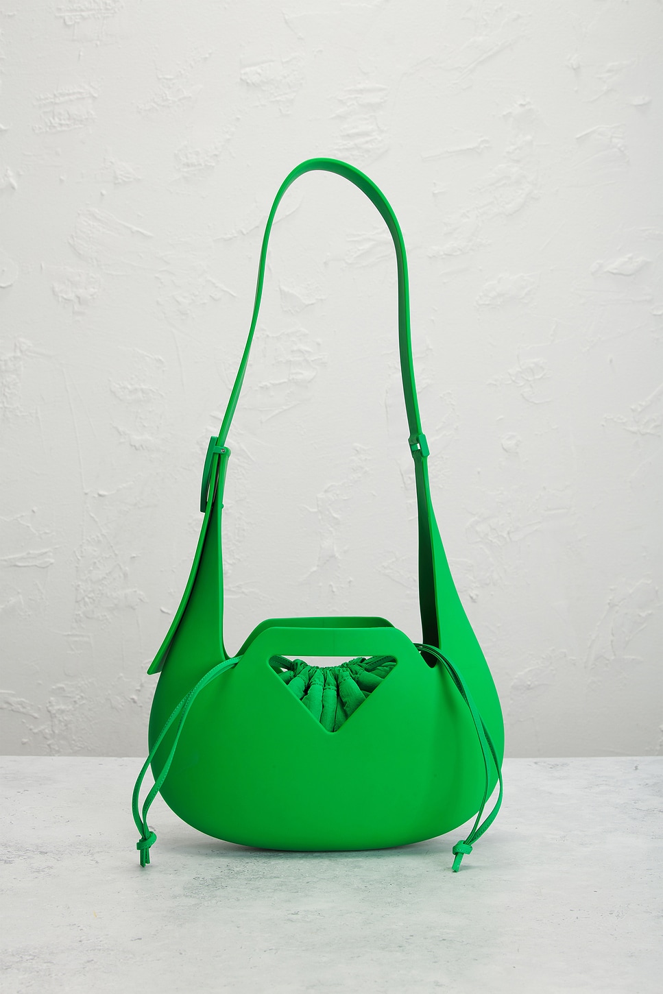 Pre-owned Bottega Veneta Small Moulded Shoulder Bag In Green