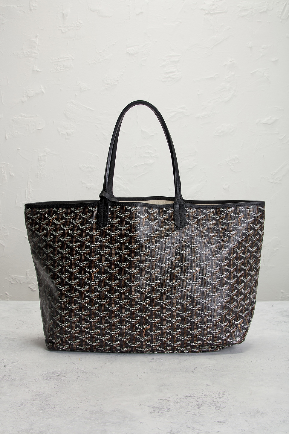 Pre-owned Goyard Anjou Reversible Pm Tote Bag In Black