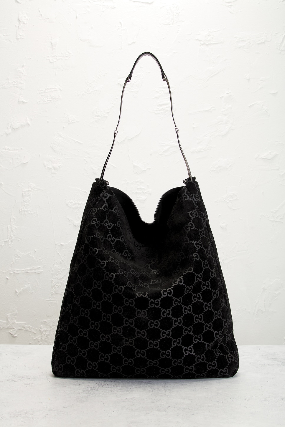 FWRD Renew Gucci Bucket Bag | Thumbnail 2 FWRD Renew Gucci Bucket Bag | Thumbnail 2