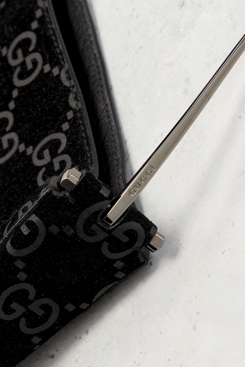 FWRD Renew Gucci Bucket Bag | Thumbnail 5 FWRD Renew Gucci Bucket Bag | Thumbnail 5