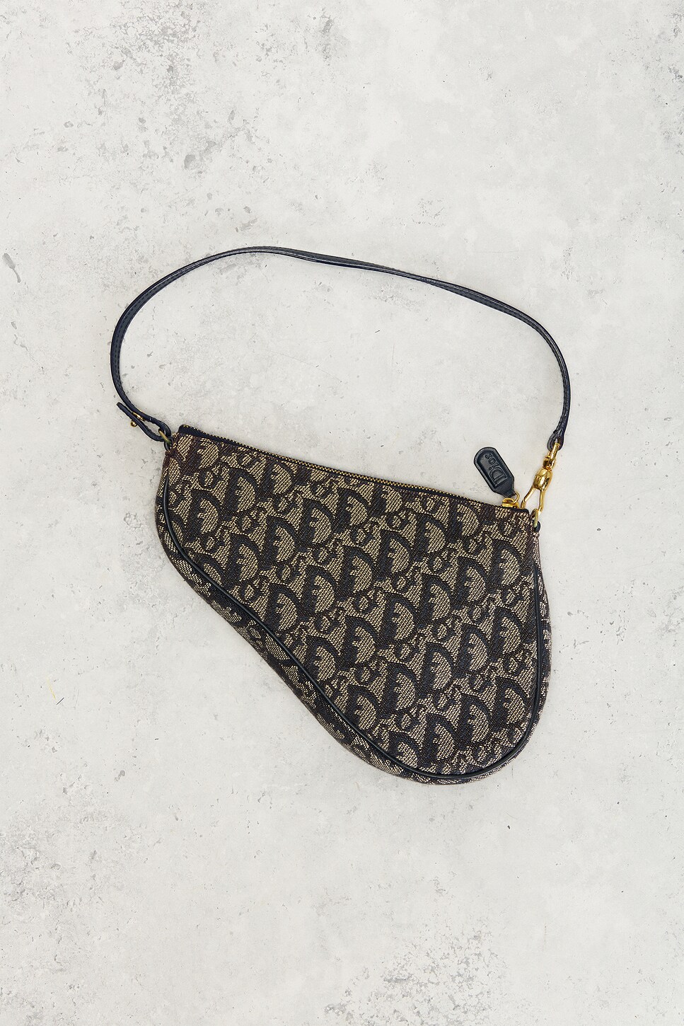 dior Dior Diorissimo Saddle Pochette Shoulder Bag | Thumbnail 3 dior Dior Diorissimo Saddle Pochette Shoulder Bag | Thumbnail 3