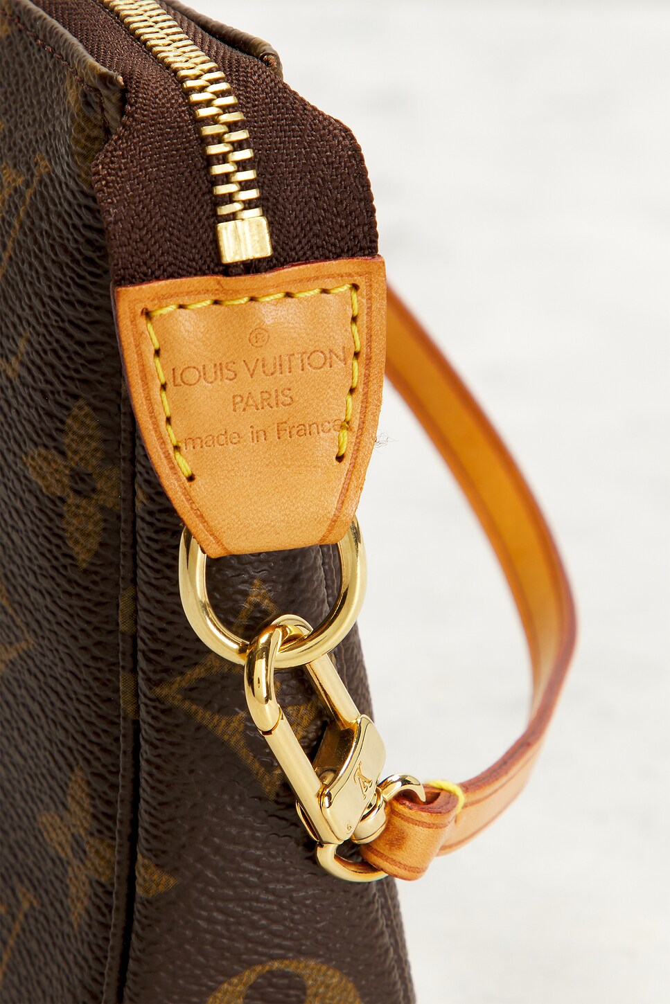 louis vuitton Louis Vuitton Monogram Pochette Accessoires Shoulder Bag | Thumbnail 5