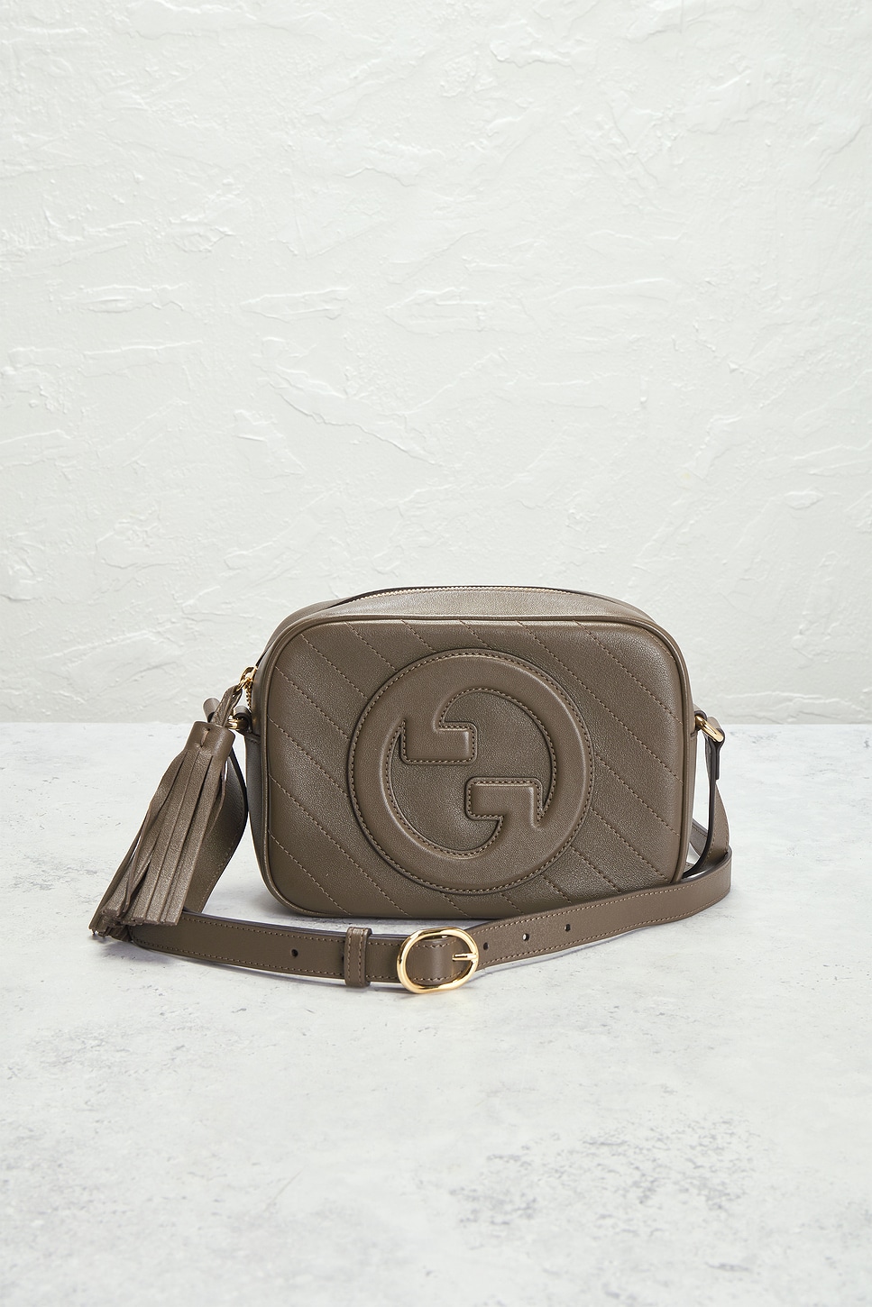 FWRD Renew Gucci Sakai Be Green Blondie Camera Bag | Thumbnail 2 FWRD Renew Gucci Sakai Be Green Blondie Camera Bag | Thumbnail 2
