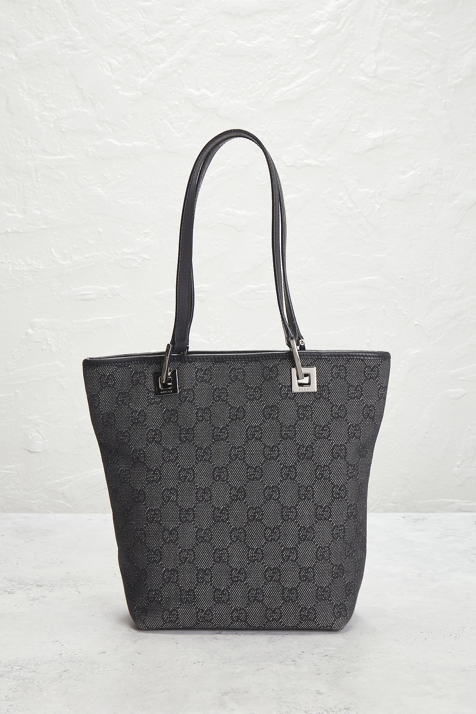 FWRD Renew Gucci GG Vintage Bucket Tote Bag | Thumbnail 3