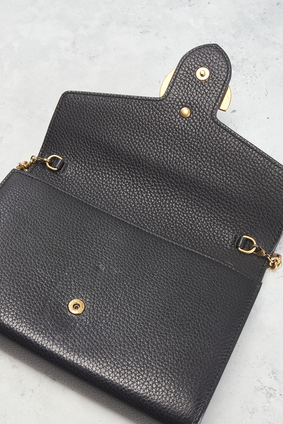 FWRD Renew Gucci GG Marmont Wallet On Chain | Thumbnail 7 FWRD Renew Gucci GG Marmont Wallet On Chain | Thumbnail 7