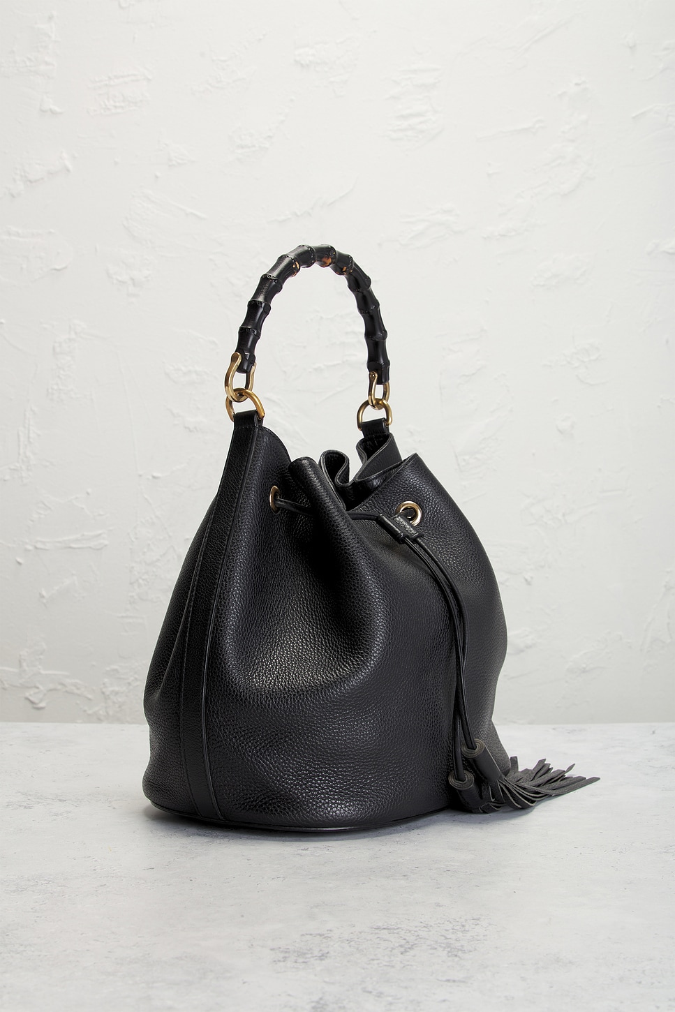 FWRD Renew Gucci Miss Bamboo Bucket Bag | Thumbnail 4 FWRD Renew Gucci Miss Bamboo Bucket Bag | Thumbnail 4