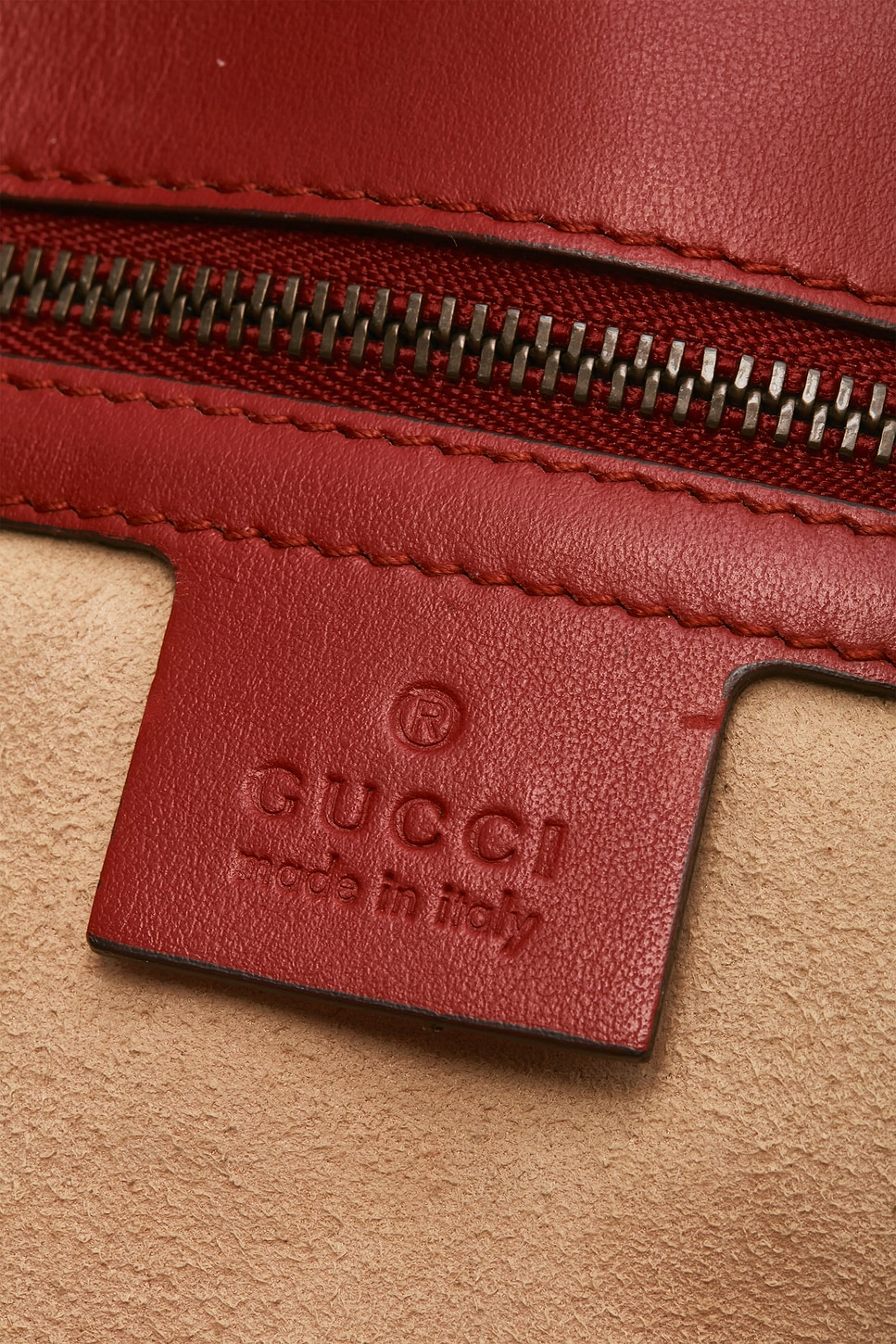 FWRD Renew Gucci GG Marmont Shoulder Bag | Thumbnail 6 FWRD Renew Gucci GG Marmont Shoulder Bag | Thumbnail 6