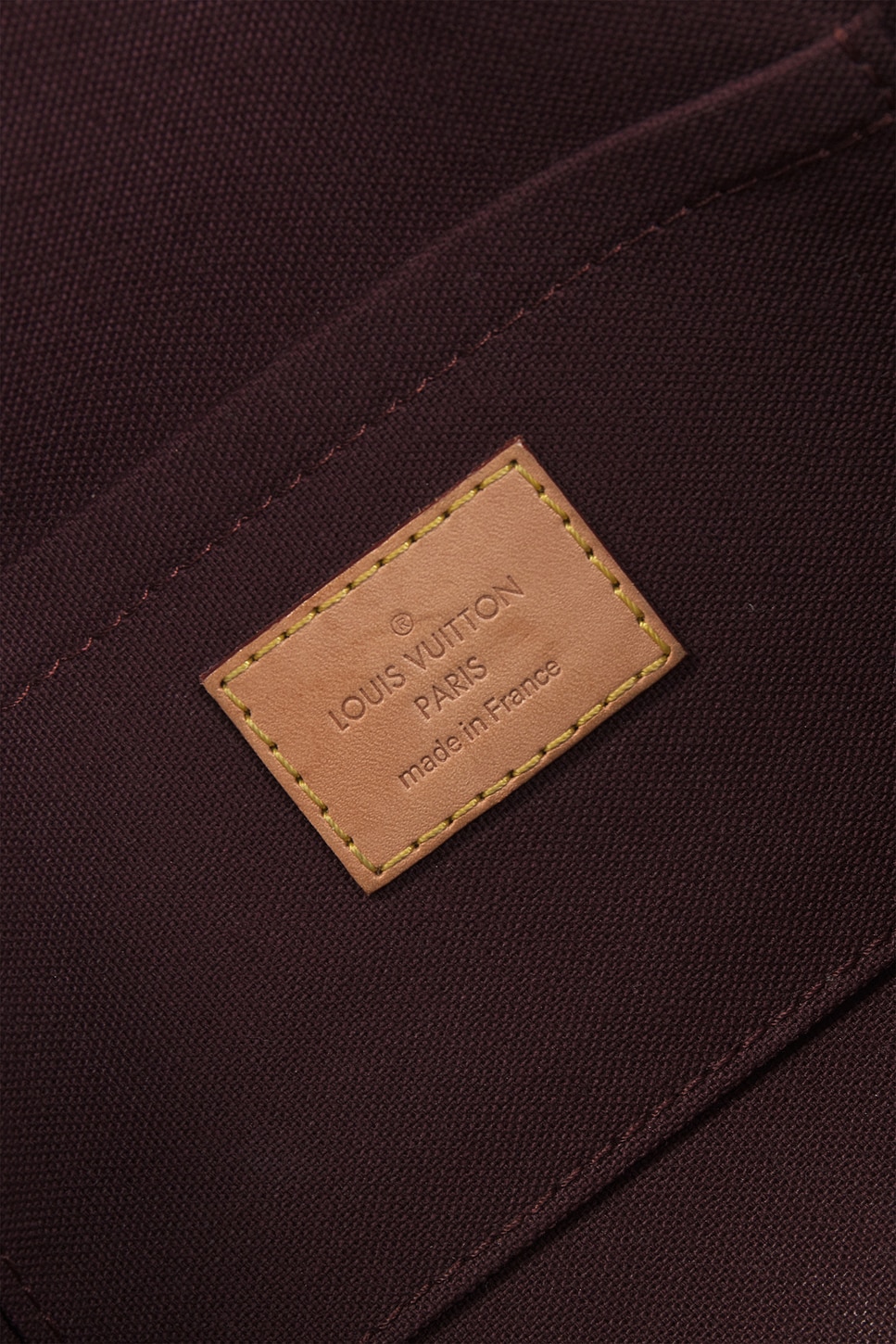 FWRD Renew Louis Vuitton Monogram Favorite MM Shoulder Bag | Thumbnail 6 FWRD Renew Louis Vuitton Monogram Favorite MM Shoulder Bag | Thumbnail 6