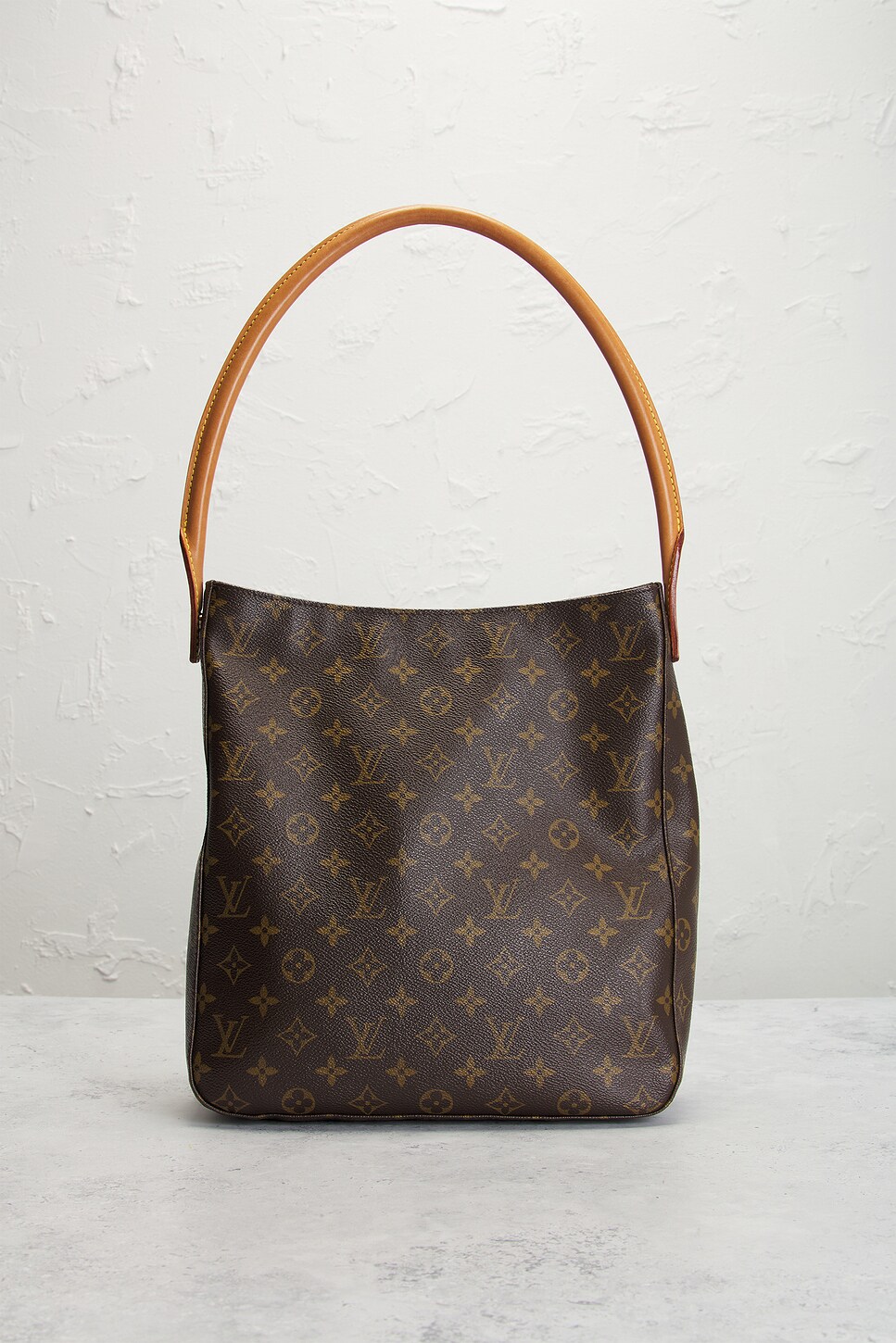 louis vuitton Louis Vuitton Monogram Looping GM Shoulder Bag | Thumbnail 2 louis vuitton Louis Vuitton Monogram Looping GM Shoulder Bag | Thumbnail 2